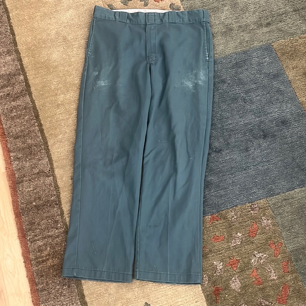 Green baggy pants